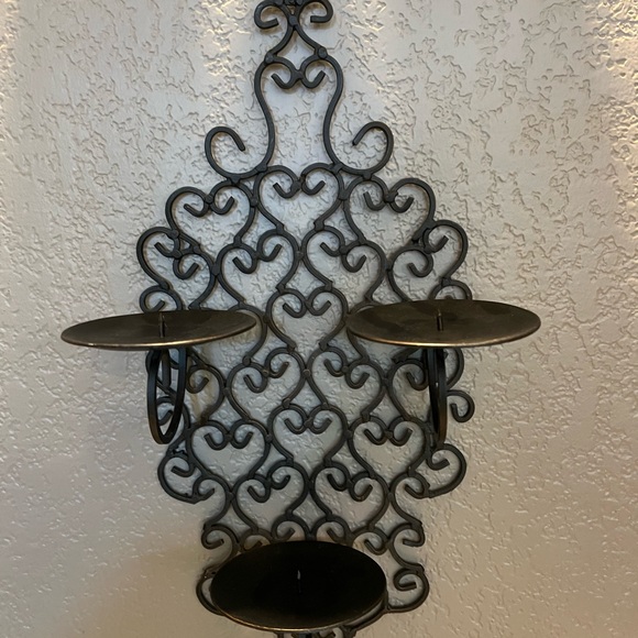 Black Metal Wall Sconce Set - Picture 2 of 10